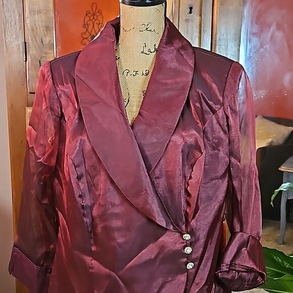 Lori Max Burgundy Evening Jacket with Rhinestones size 1X - Picture 3 of 11